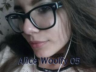 Alice_Woolfy_05
