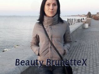 Beauty_BrunetteX