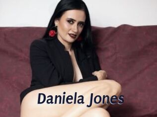 Daniela_Jones