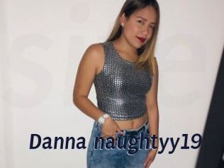 Danna_naughtyy19