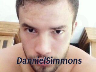 Danniel_Simmons