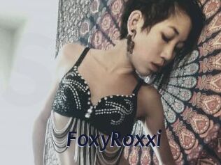 FoxyRoxxi