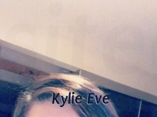 Kylie_Eve