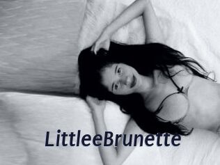 LittleeBrunette