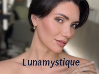 Lunamystique