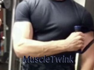 MuscleTwink