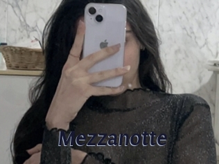 Mezzanotte