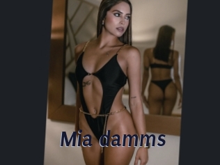 Mia_damms