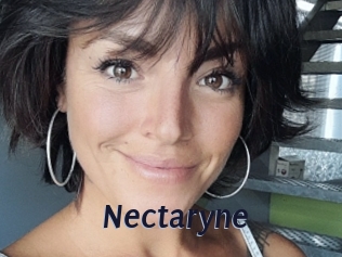 Nectaryne