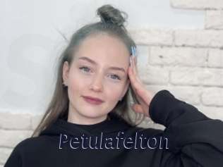 Petulafelton