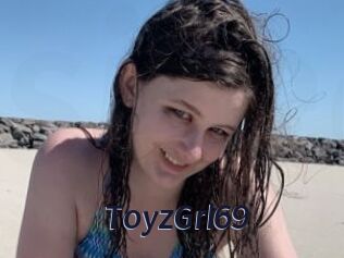 ToyzGrl69